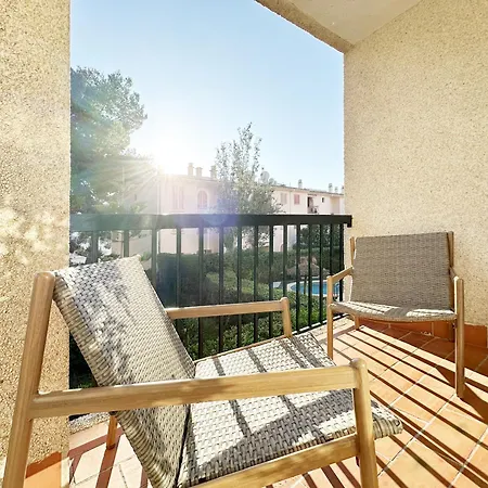 Tamarells Pinaret 350m To The By Js Appartement *