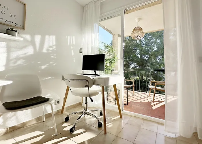 Apartamento Tamarells Pinaret 350m To The By Js Port de Pollença